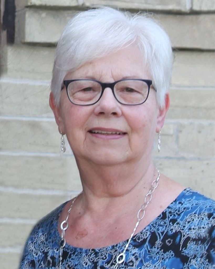 Elise Gautron (née Lambert) Profile Photo