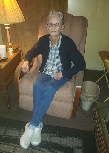 Irene (Wright)  Simpson photo gallery thumbnail 9 of 296