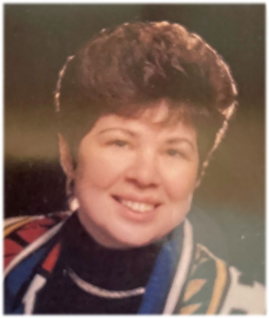 Lorraine Lutts Profile Photo