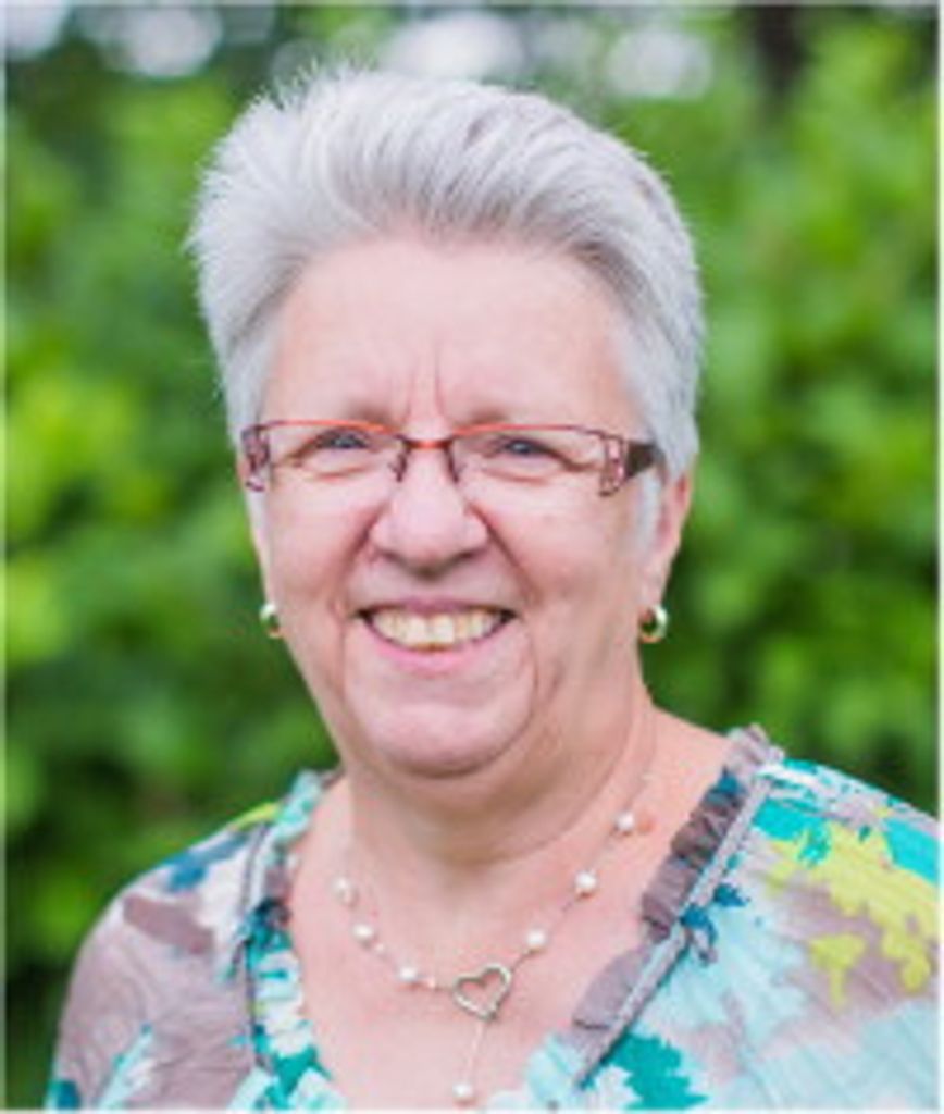 Suzanne Dionne (Nee Cove)