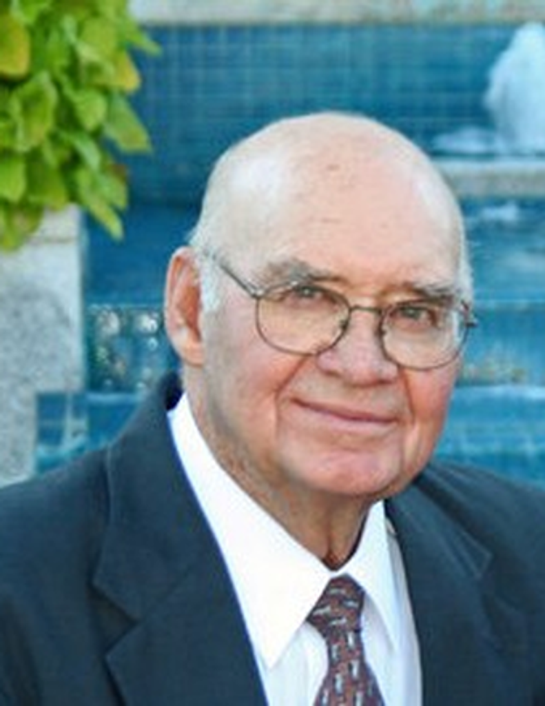 F.      Bryant Gomm Profile Photo