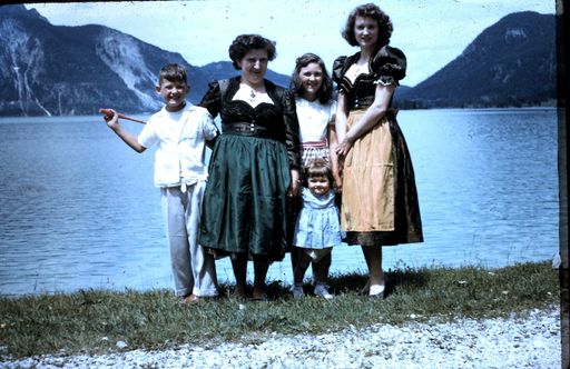 Ilse Wilson photo gallery thumbnail 28 of 86