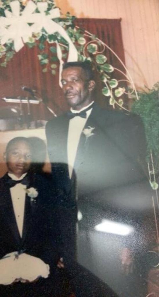 Mr. Walter Glynn Profile Photo