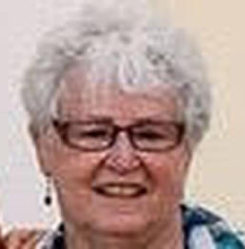 Evelyn Bell Profile Photo