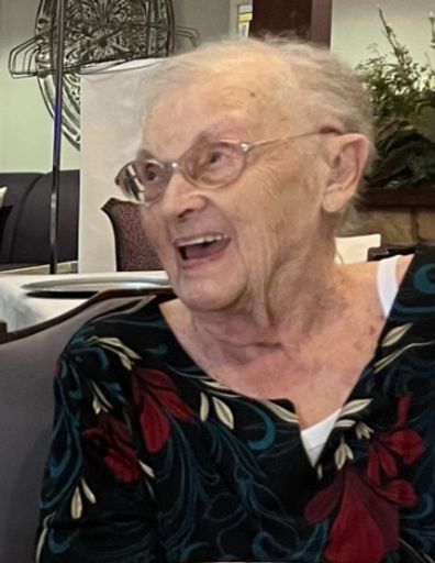 Joyce Lee Warren Profile Photo