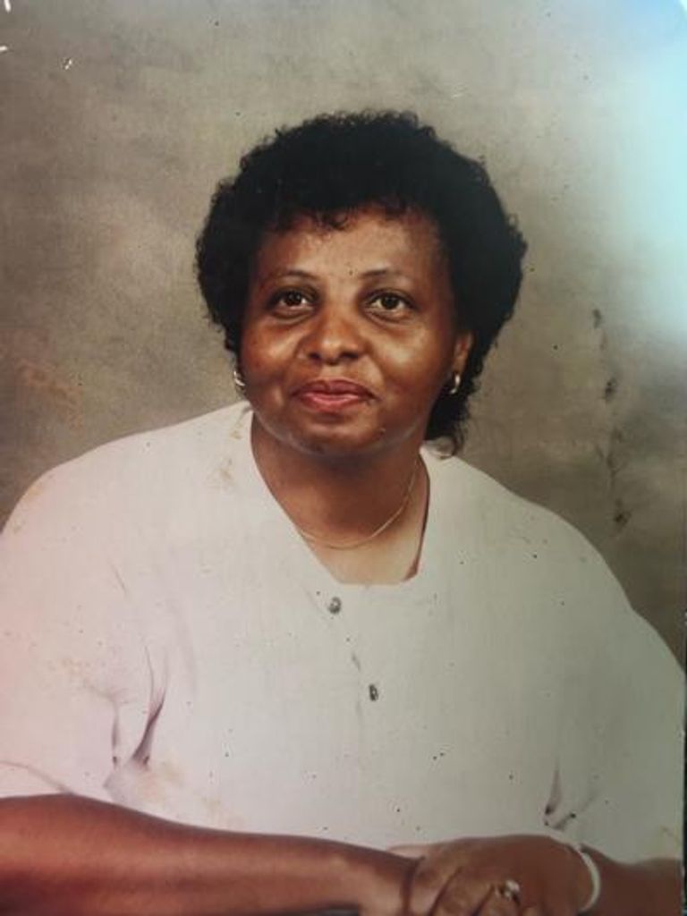 Shirley Williams Profile Photo