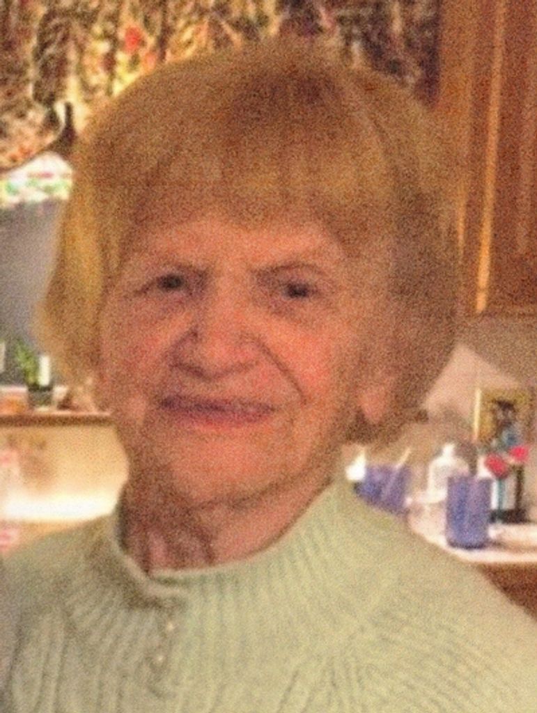 Evelyn E. Aragona Profile Photo