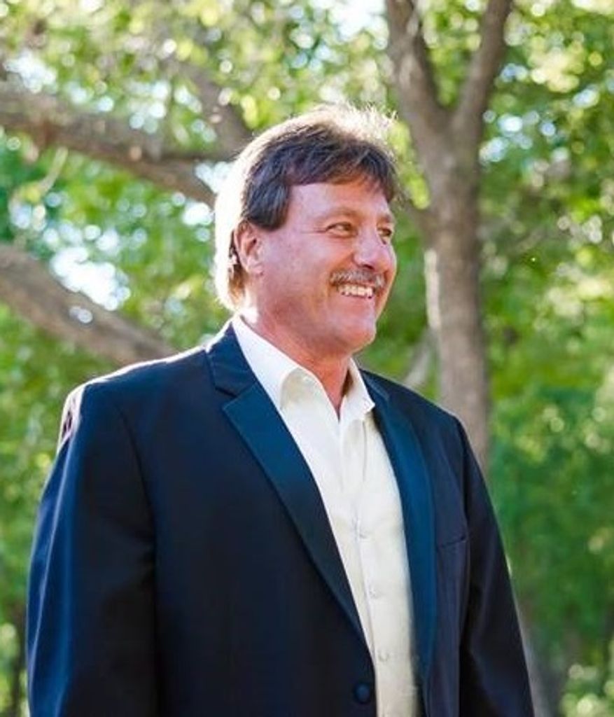 Larry Clowers Profile Photo