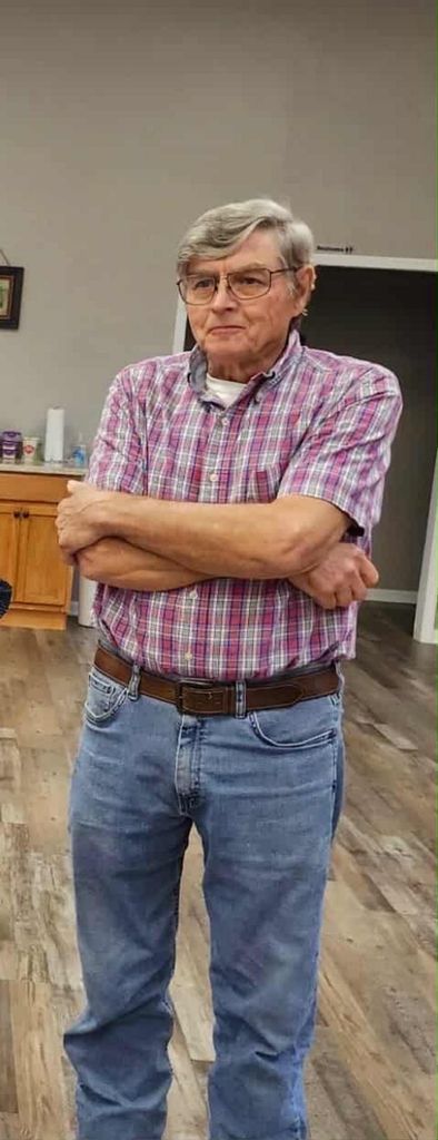 Douglas Avery Maggart Profile Photo