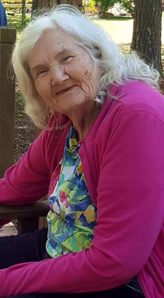 Hesta Roberta Lipscomb Profile Photo