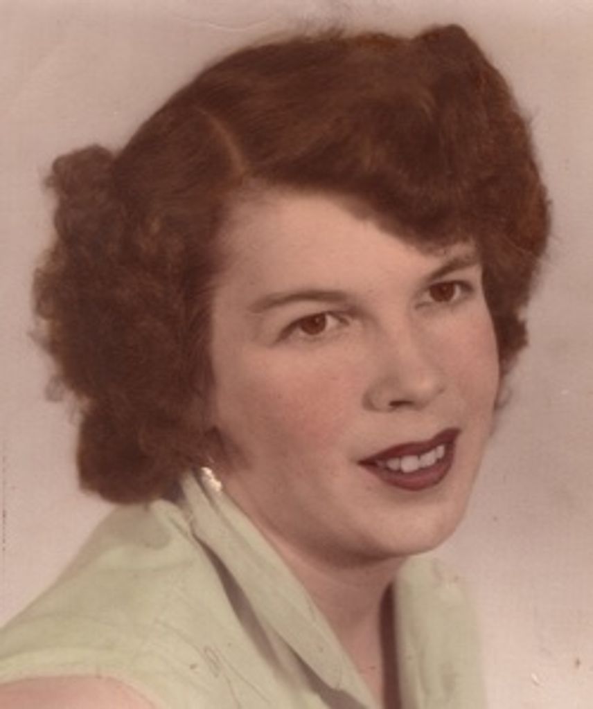 Elaine Ladue