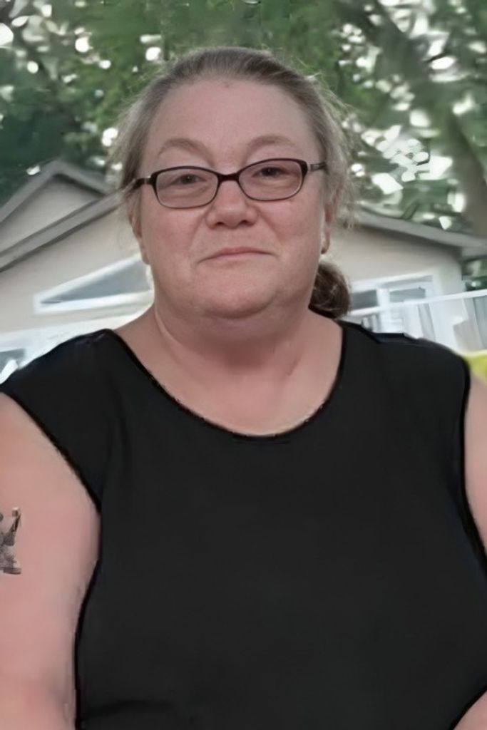 Tina Thielen Profile Photo