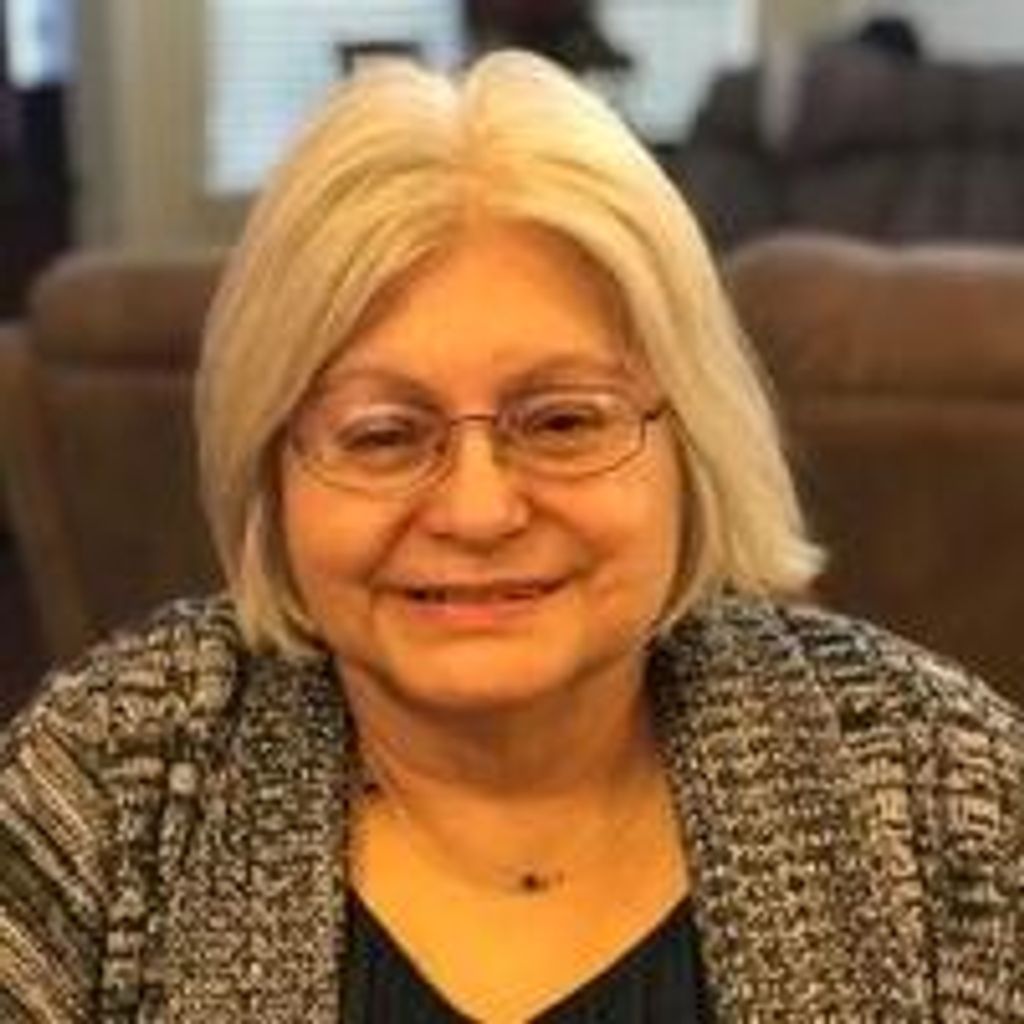 Maria Louisa Flores Profile Photo