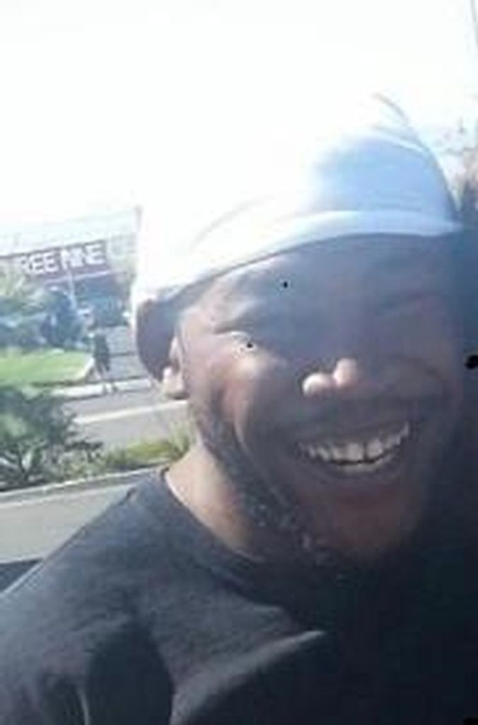 Derrick Demetric White Ii Profile Photo