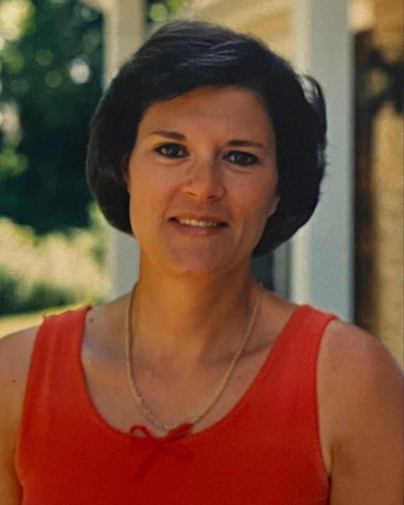 Lynn Trua Waller Profile Photo