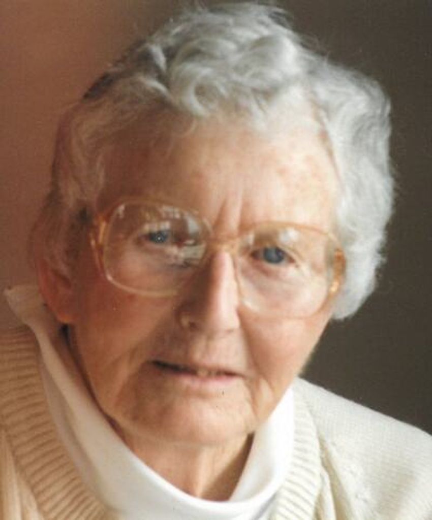 Ruth Alice Ladue Profile Photo