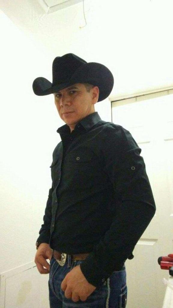 Rogelio (Rojo) Zavaleta Ayala