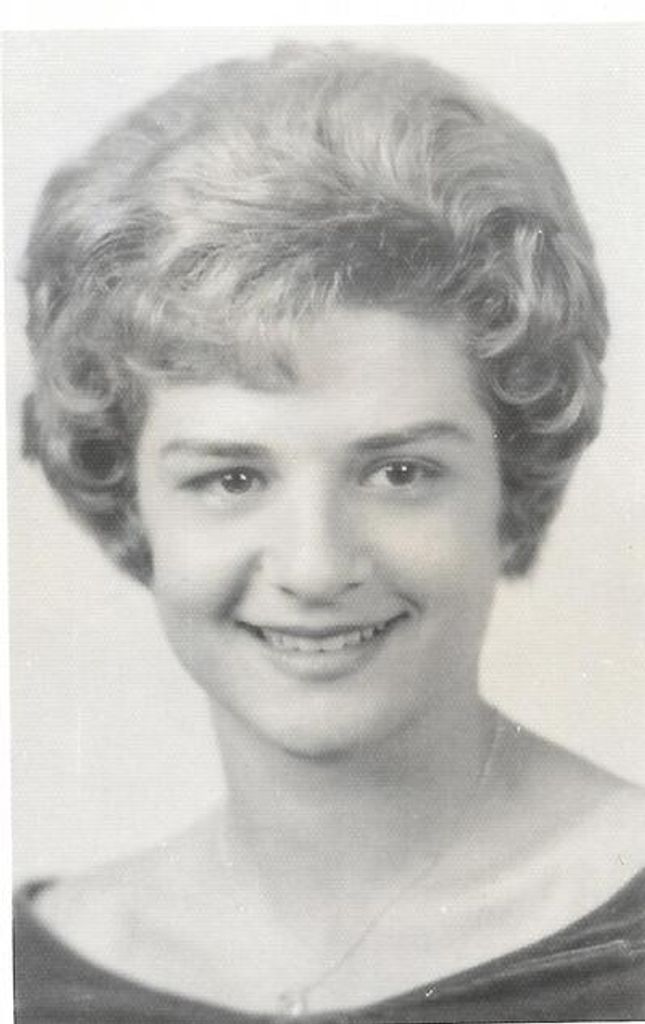 Mary “Gigi” (Mussari) Ecker