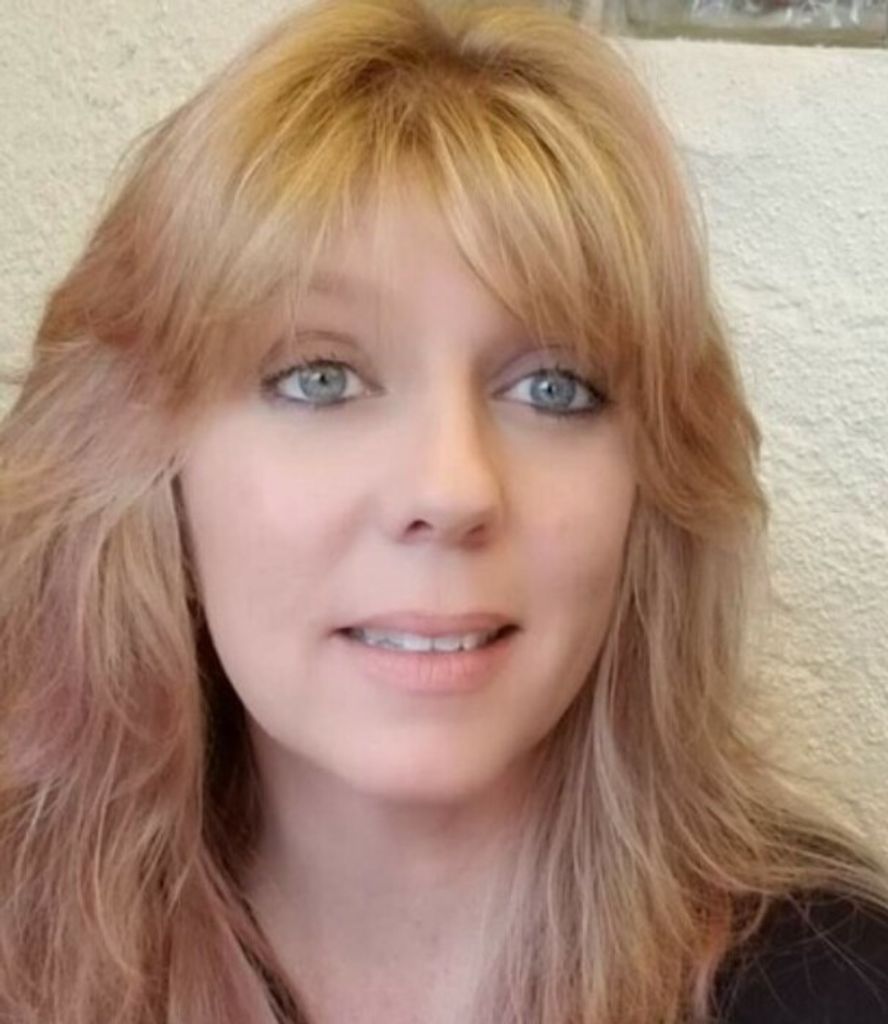 Angela Peters Profile Photo