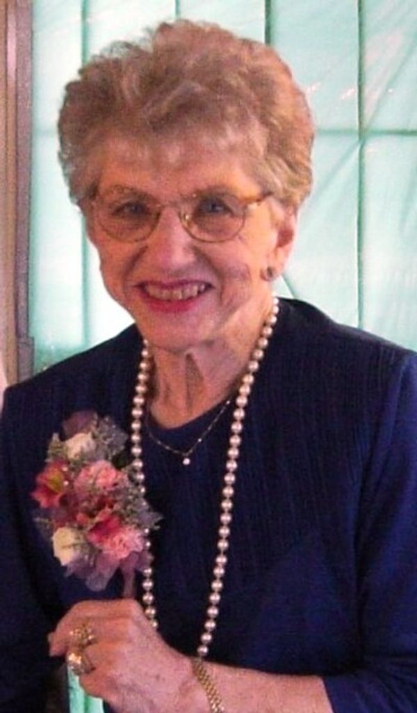 Betty Rose Moomjian Profile Photo