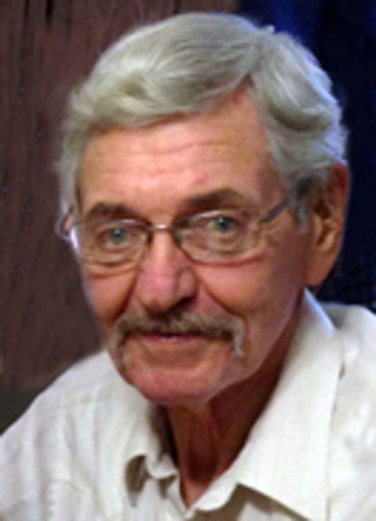 Clyde Earl Harris Profile Photo