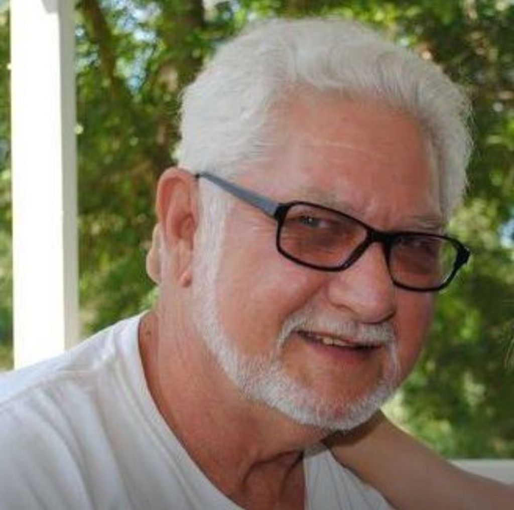 Thomas Albert Robbins Profile Photo
