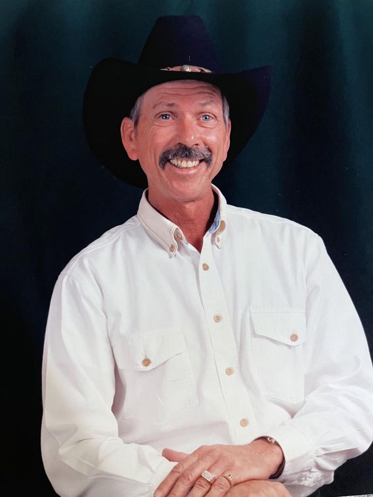Bruce Davis Profile Photo