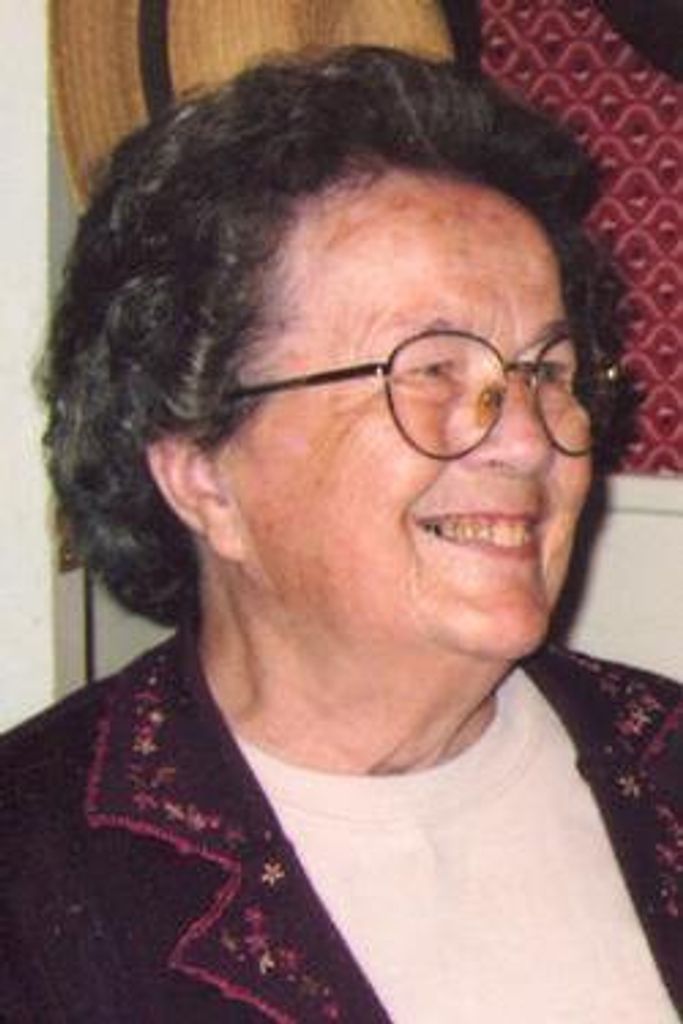 Lois L Fowler