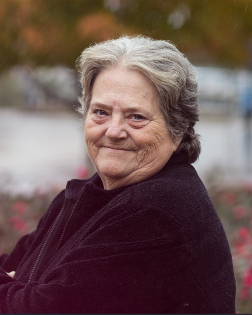 Joetta Jean (Holt) Buell Profile Photo