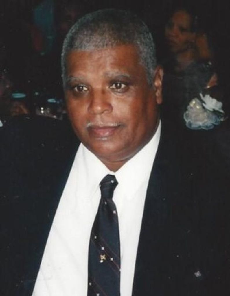 Charles Kenneth Milstead "Kenny"