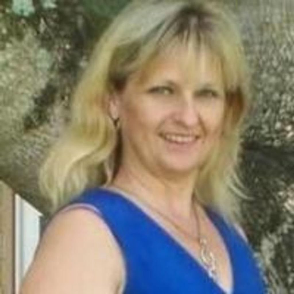 Rose Marie Hux Profile Photo