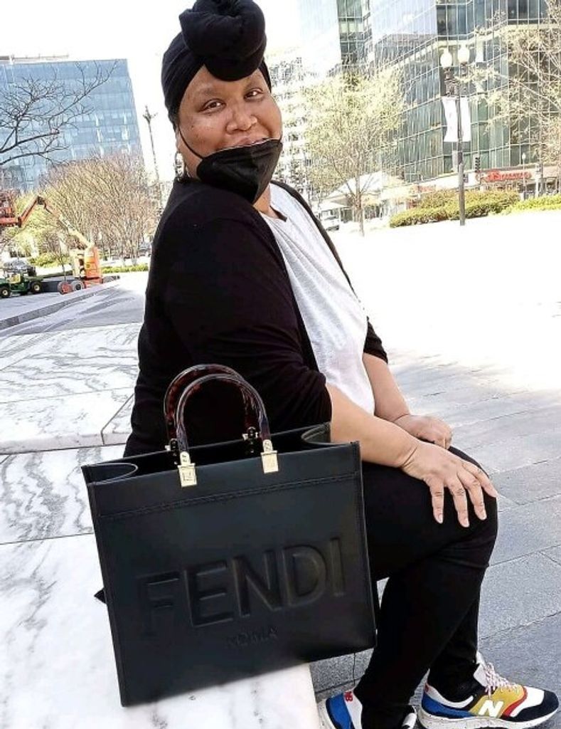 Cynthia "Cyndi-Boo" Holt