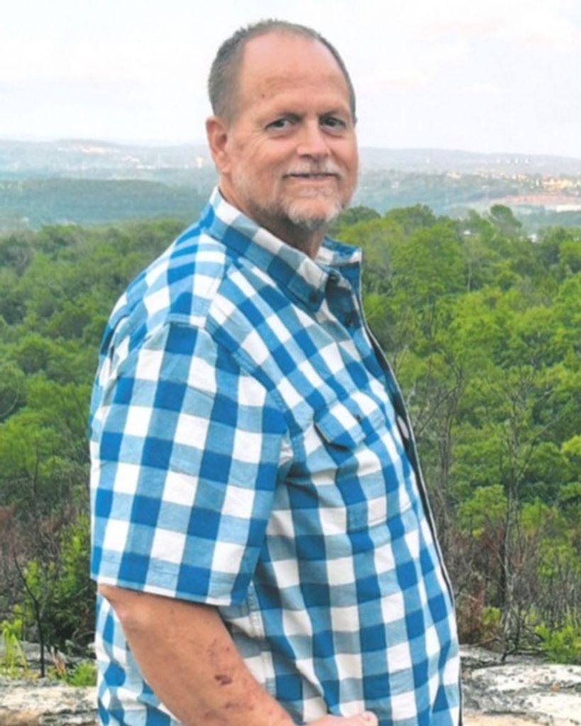 Mike Logan Profile Photo
