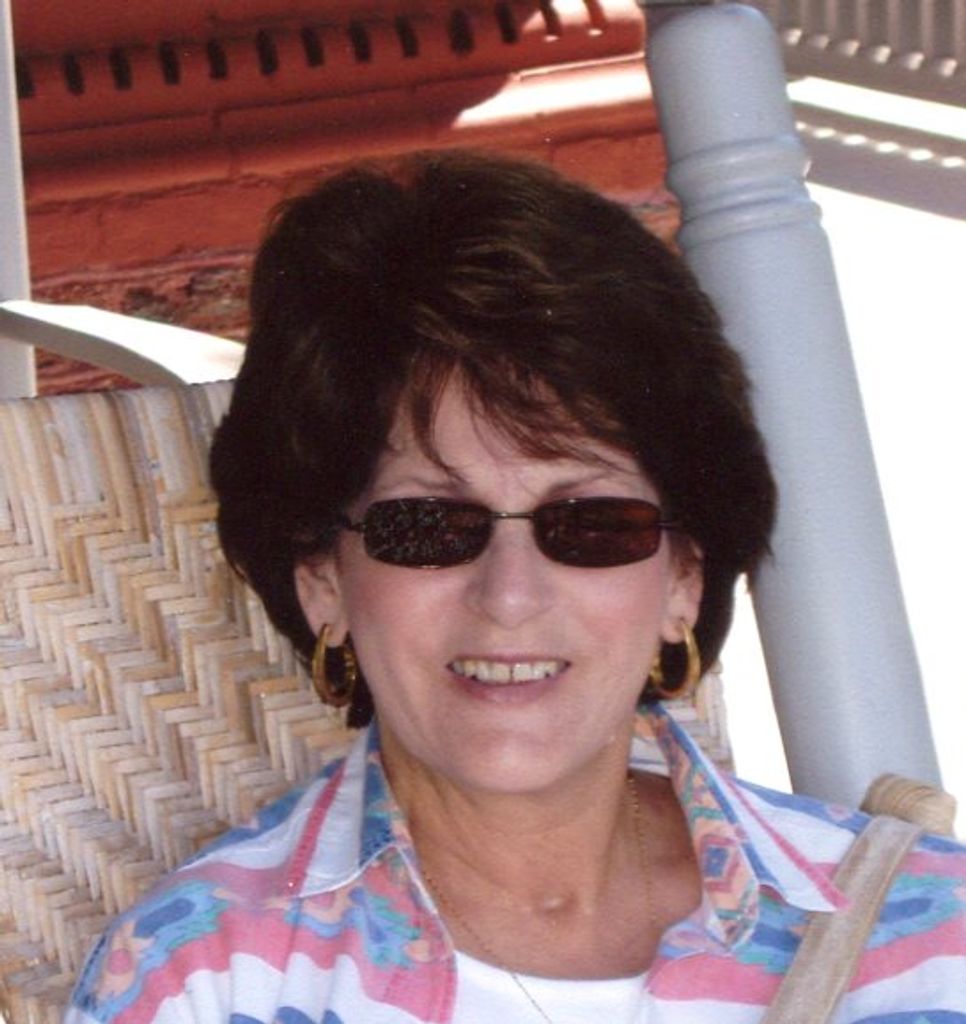 Arlene Panelli