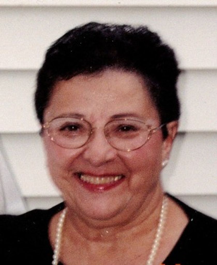 Lois Svigel