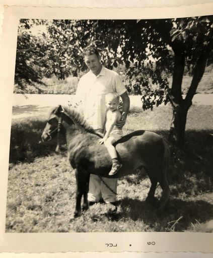 Jim Tom Hall photo gallery thumbnail 5 of 221