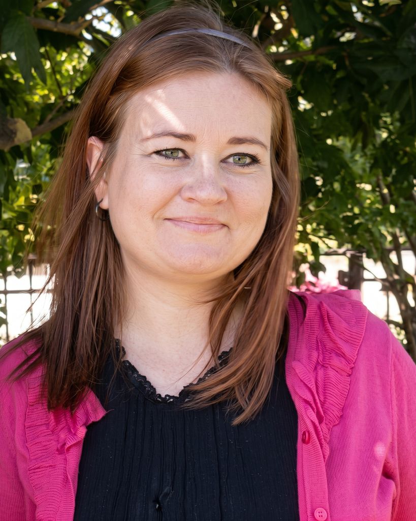 Megan D. Leight
