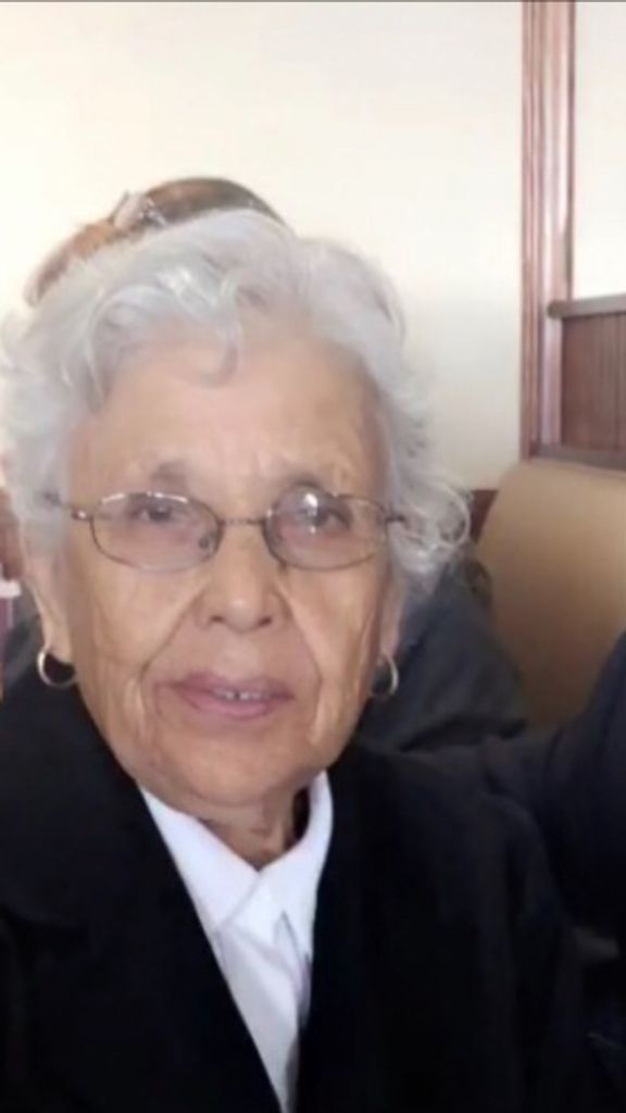 Alejandrina Dominguez