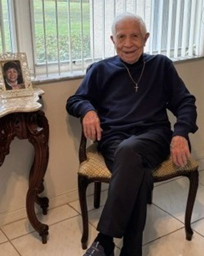 Francisco H. Salazar's obituary image