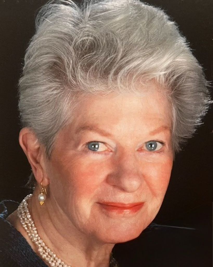 Helen MacDonald Whitehouse Profile Photo