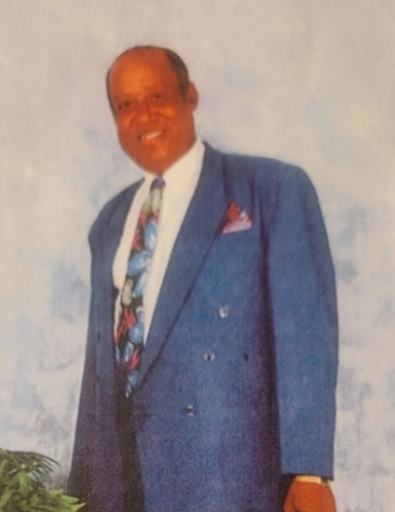 Robert "Bob" Williams