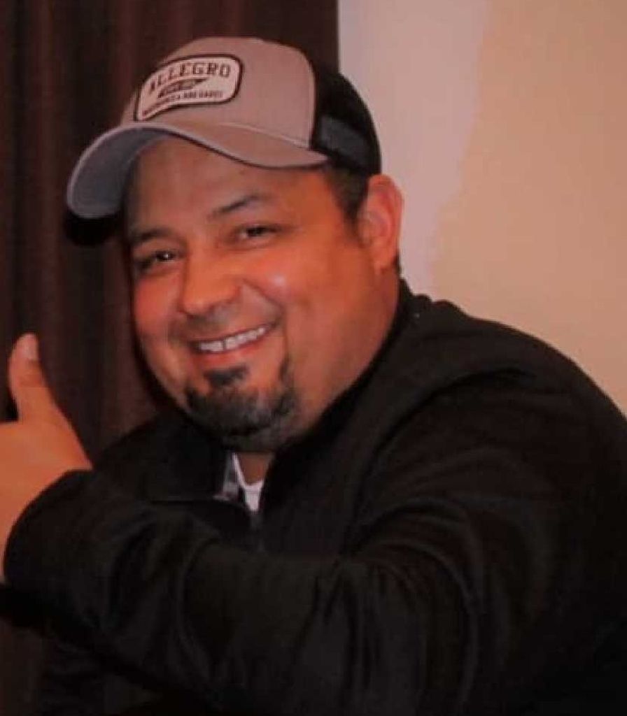 Dominguez, Christopher Loy