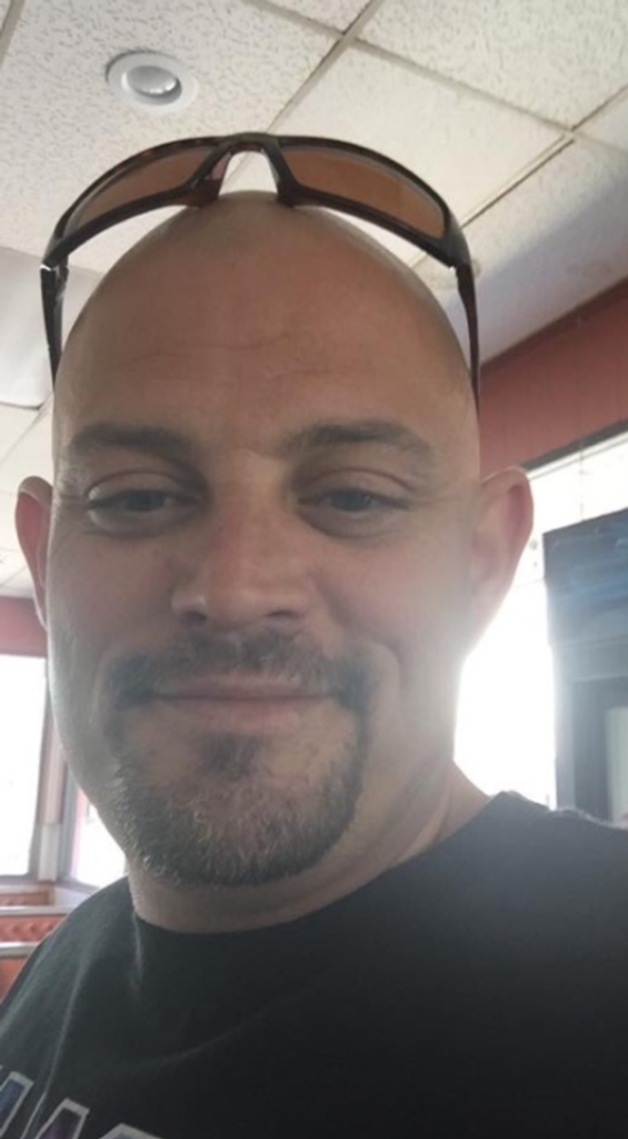 Erik Roberts