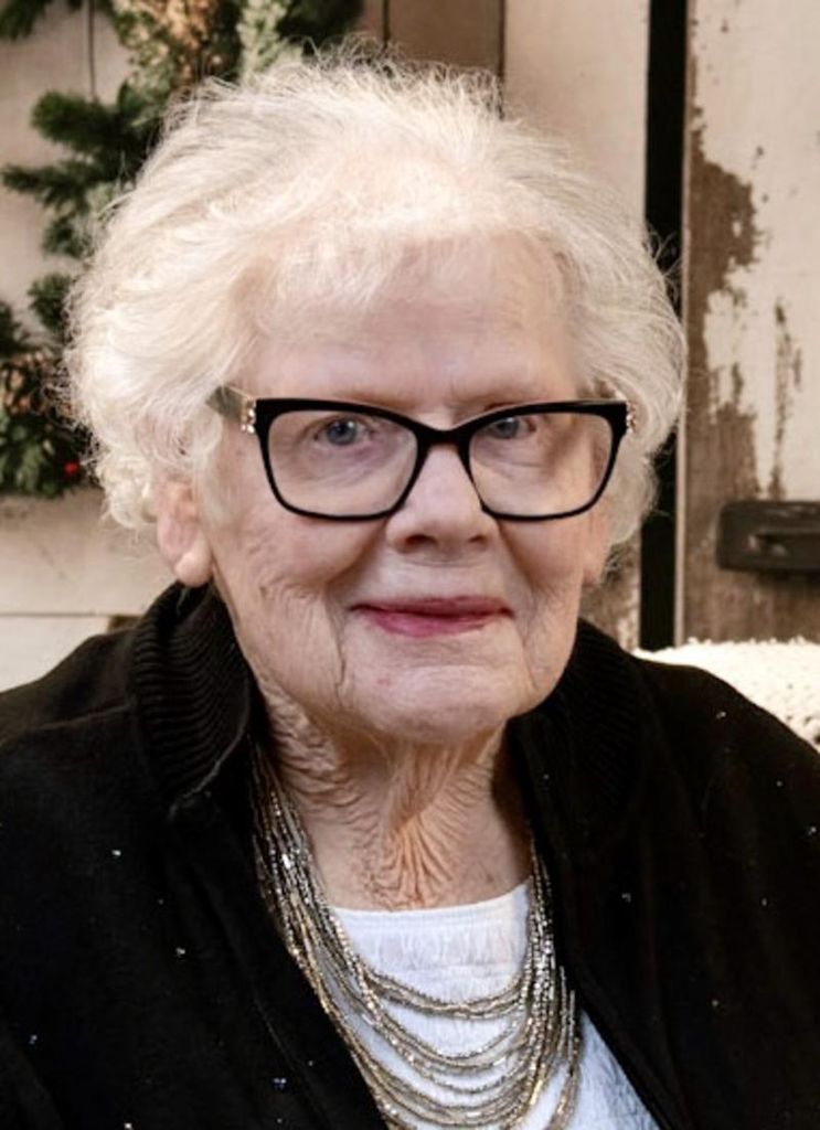 Fern Darlene Royer