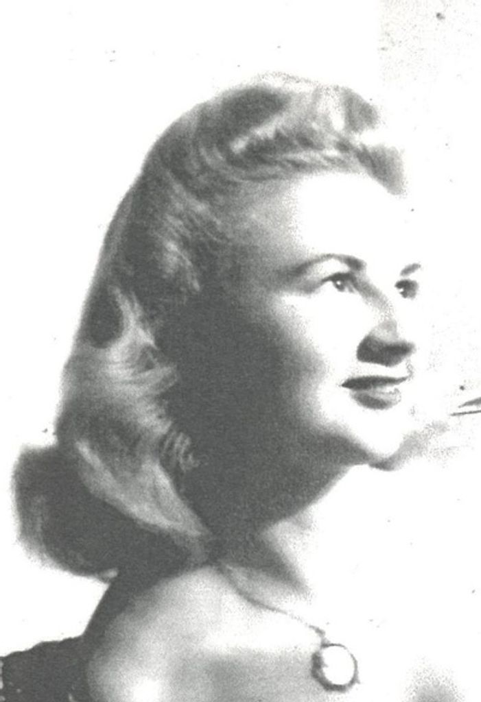 Izetta Giles Castiglia Profile Photo