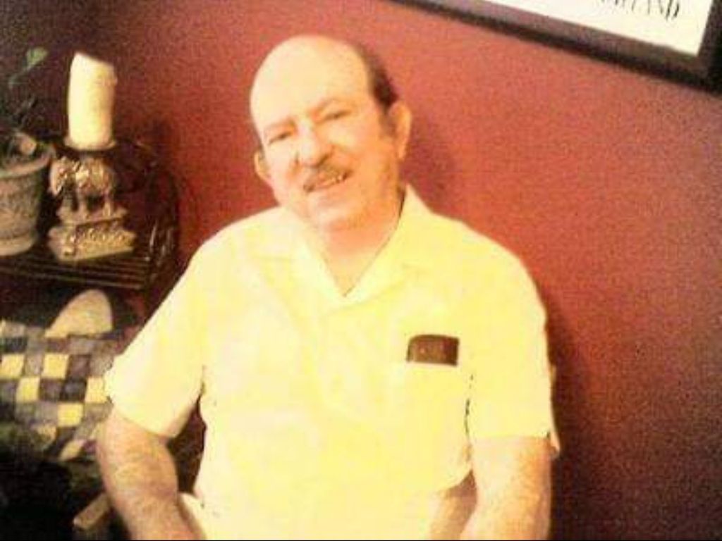 Julio Louis Diaz-Perna