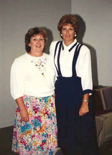 Coleen Milligan photo gallery thumbnail 7 of 52