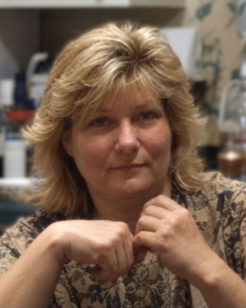 Lisa Ellen Cox