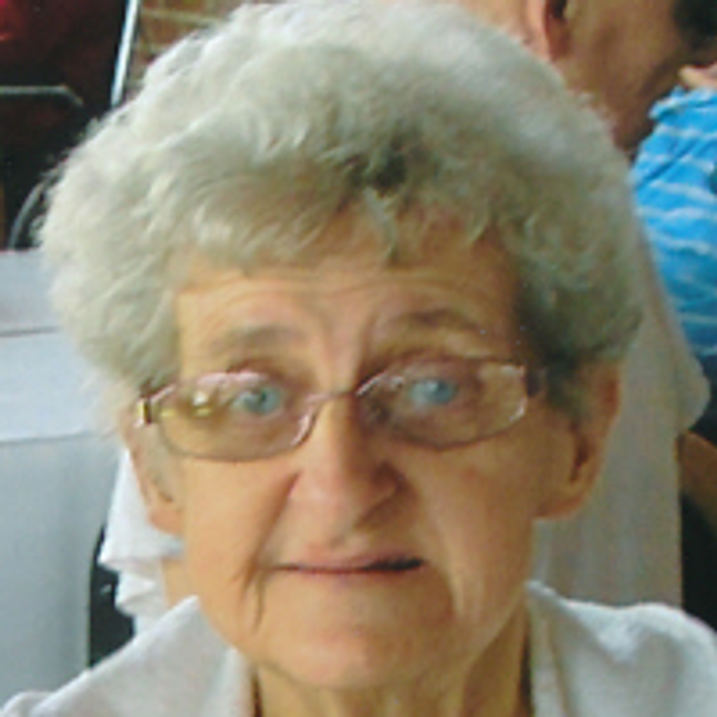 Marilyn M. (Joly) English