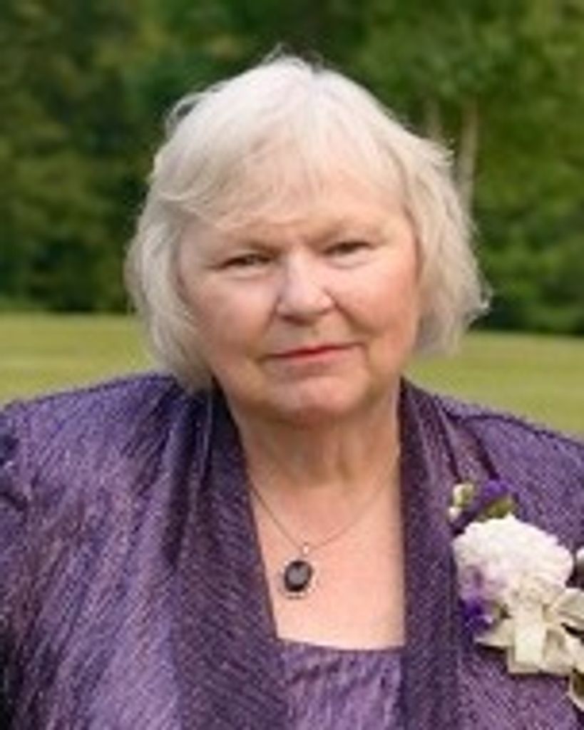 Helene "Lee" M Conrad